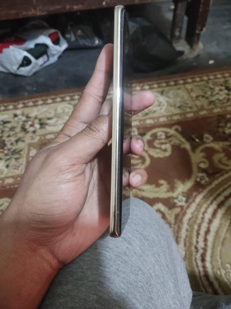 Tecno CAMON 30S 6