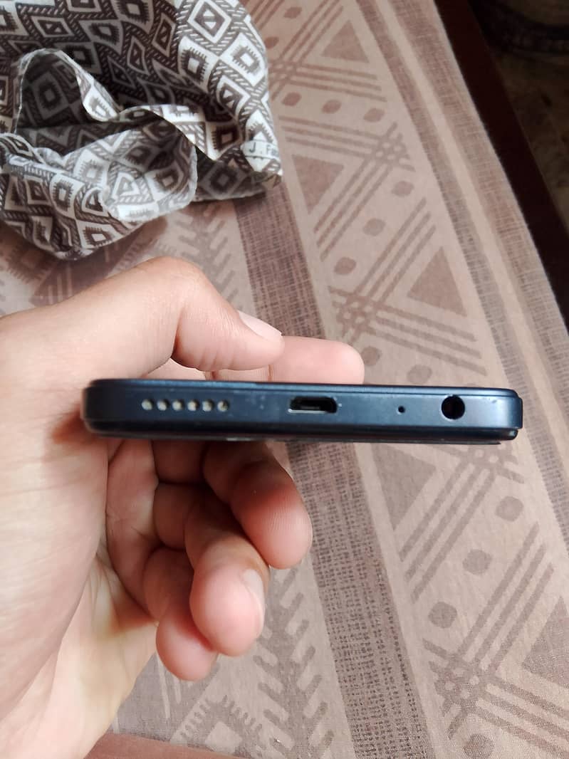 Tecno Pop 7 2