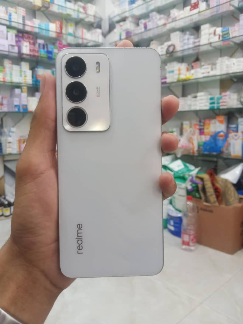 Realme C71 0