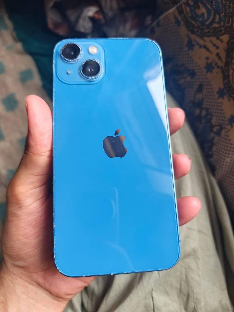 Apple iPhone 13 0