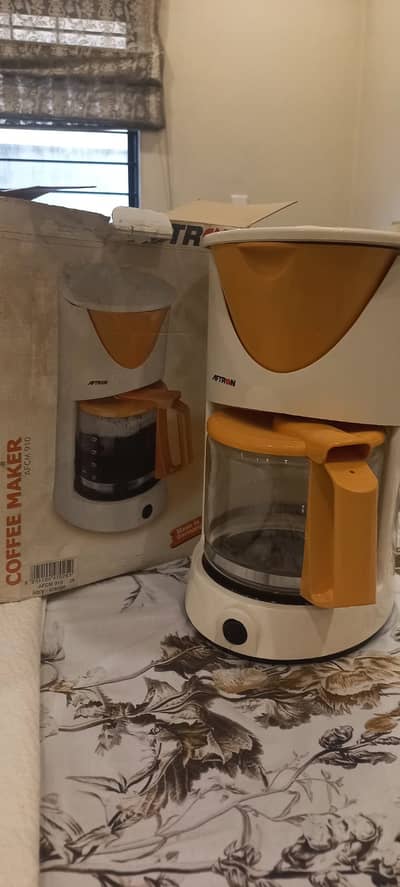 Brand new Coffee machine - Unused - Excellent concept