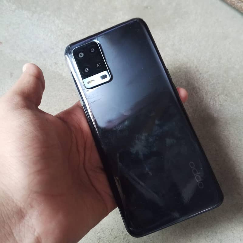 OPPO A54 4