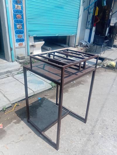 Heavy Duty Iron Gas Stove Stand / Chulha Stand – Used
