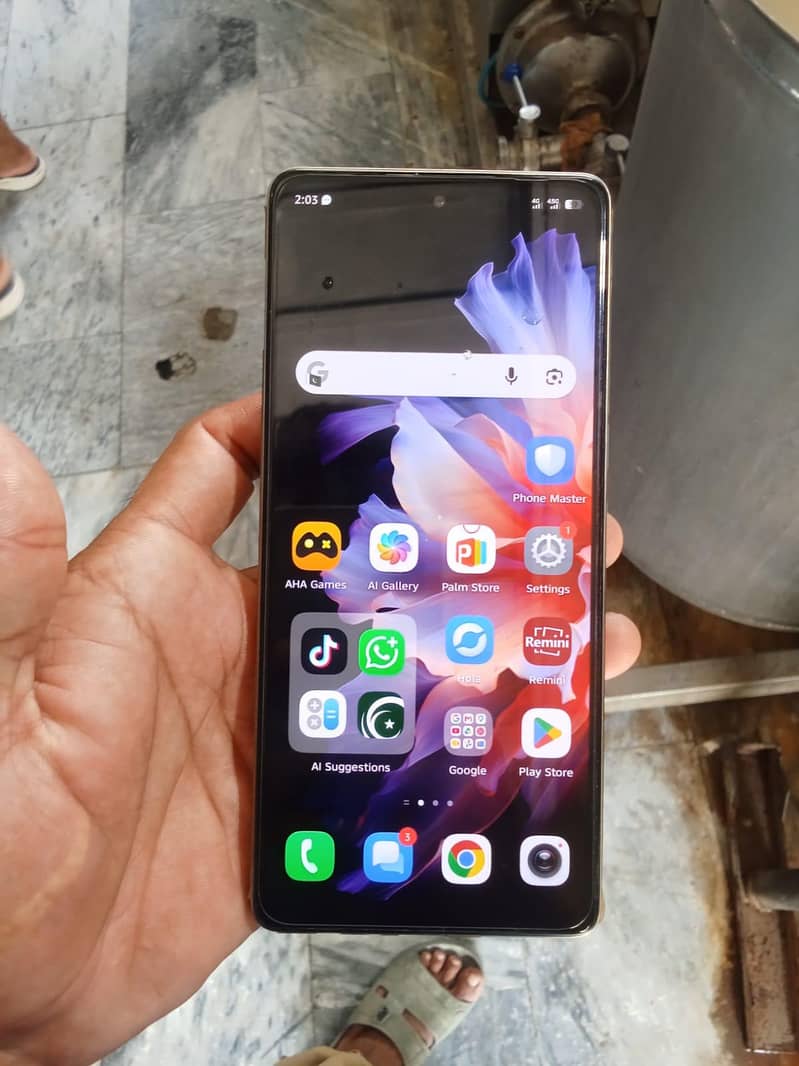 Tecno CAMON 30 1