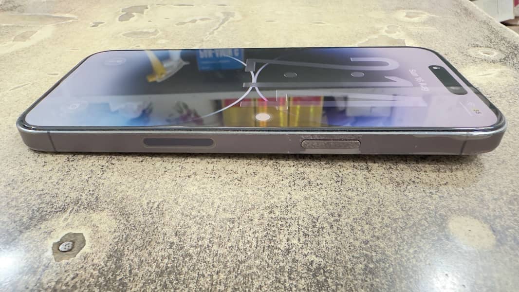Apple iPhone 14 Pro Max 1