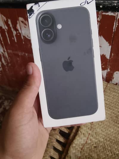 Apple iPhone 16