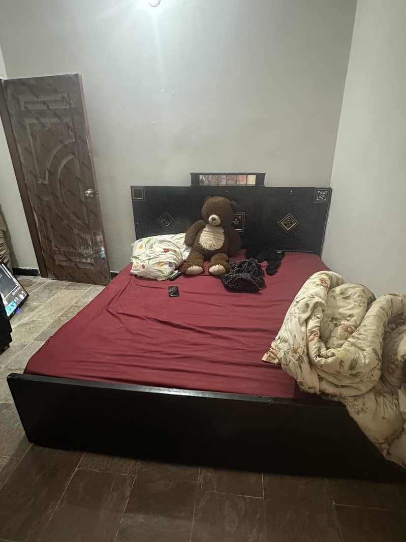 3pc bedroom set 0