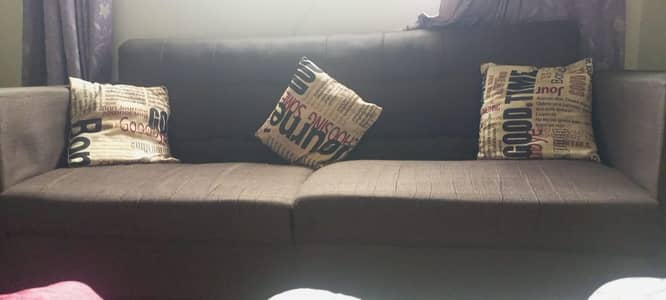5 Seater Sofa Urgent Sell