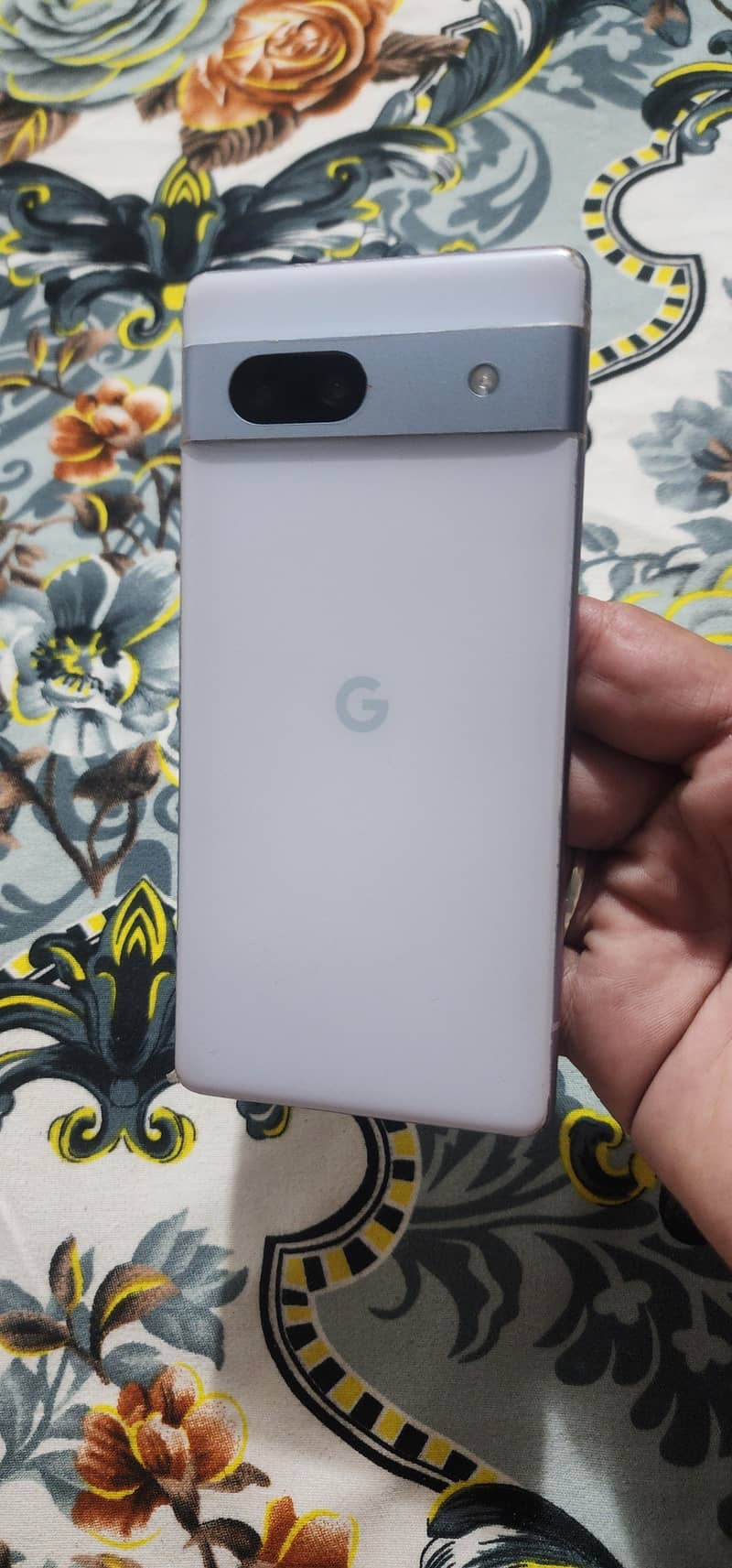 Google Pixel 7a 1