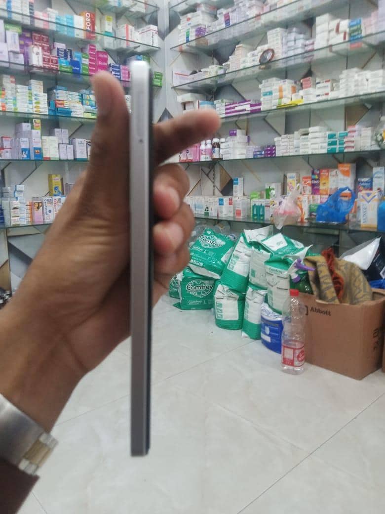 Realme C71 6