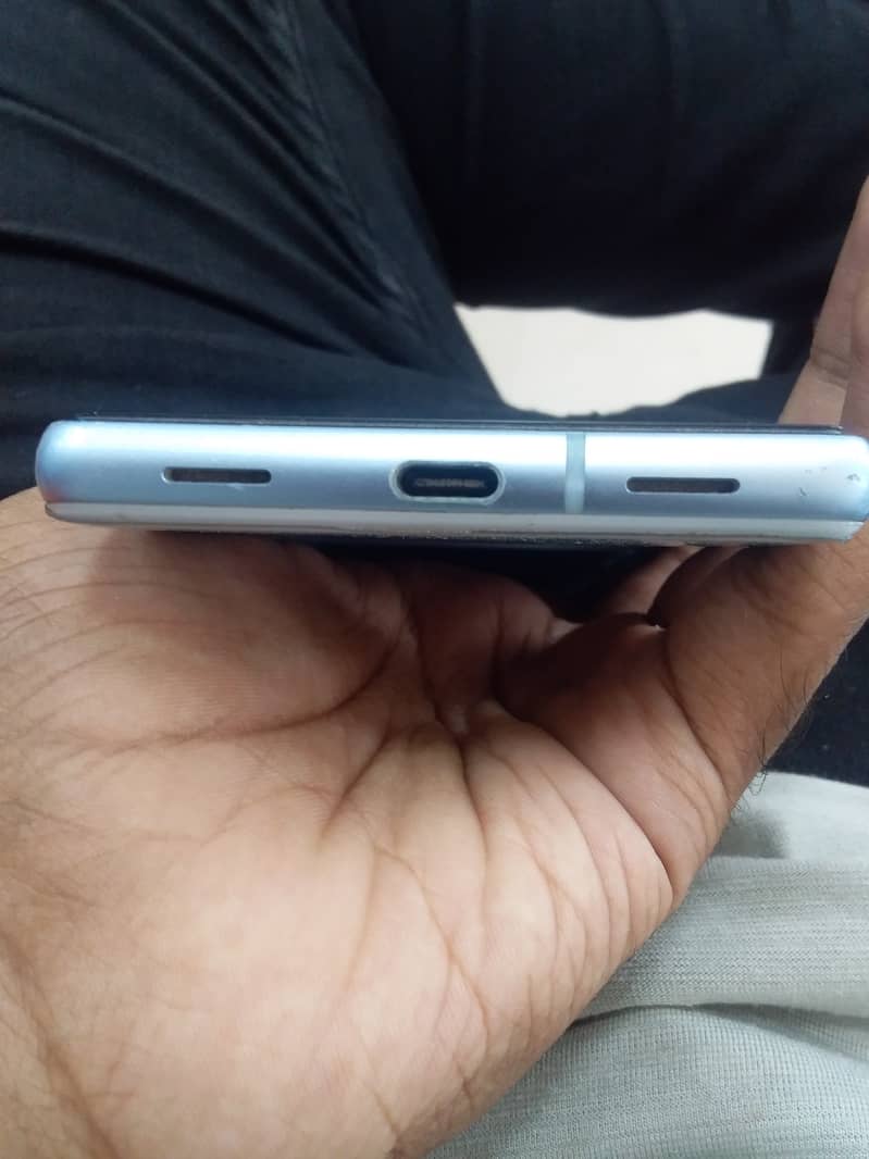 Google Pixel 7a 4