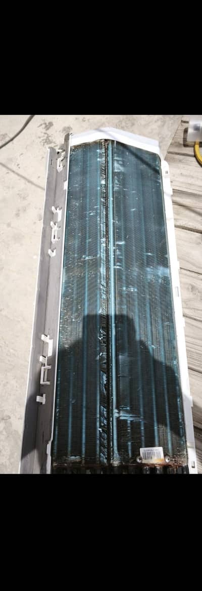 Dawlance 1 Ton Inverter Split AC For Sale