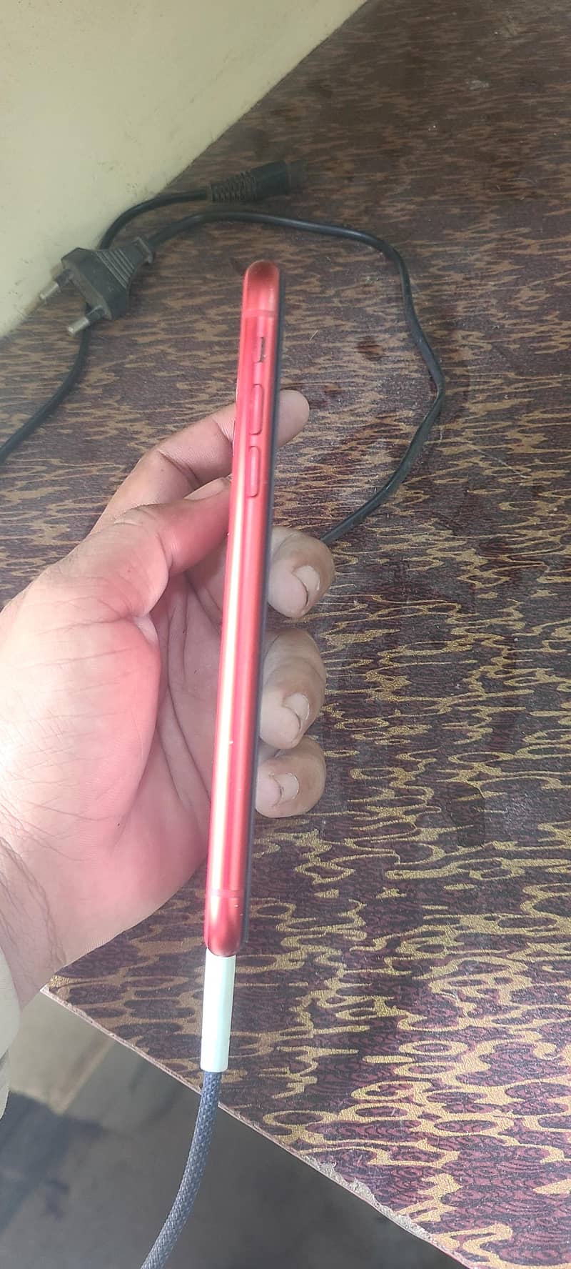 Apple iPhone 11 4