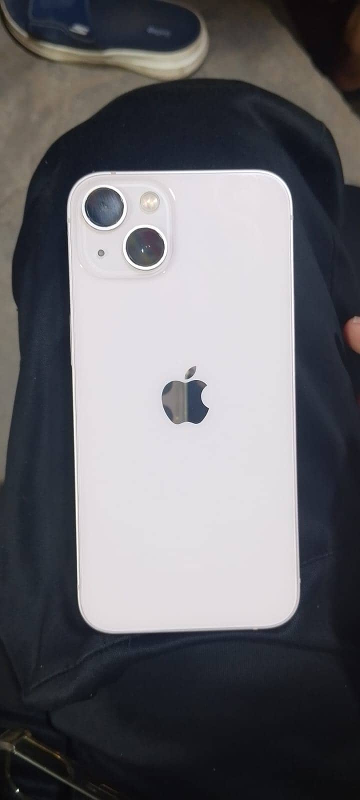 Apple iPhone 13 1