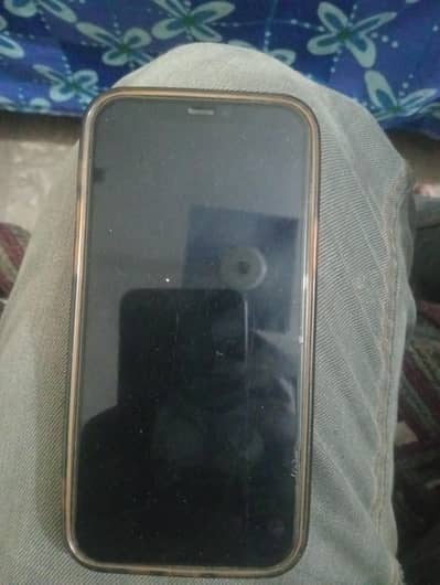I phone 12 pro seriou buyers contact 03706036857