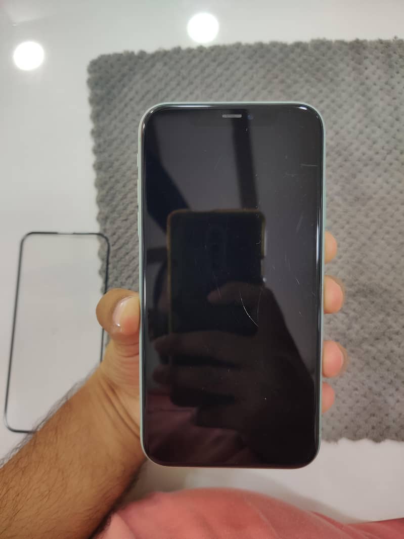 Apple iPhone 11 5
