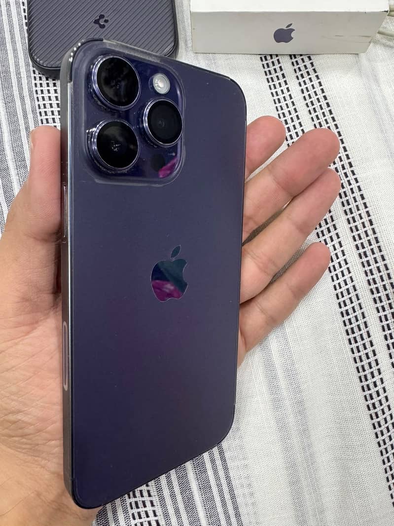 Apple iPhone 14 Pro Max 3