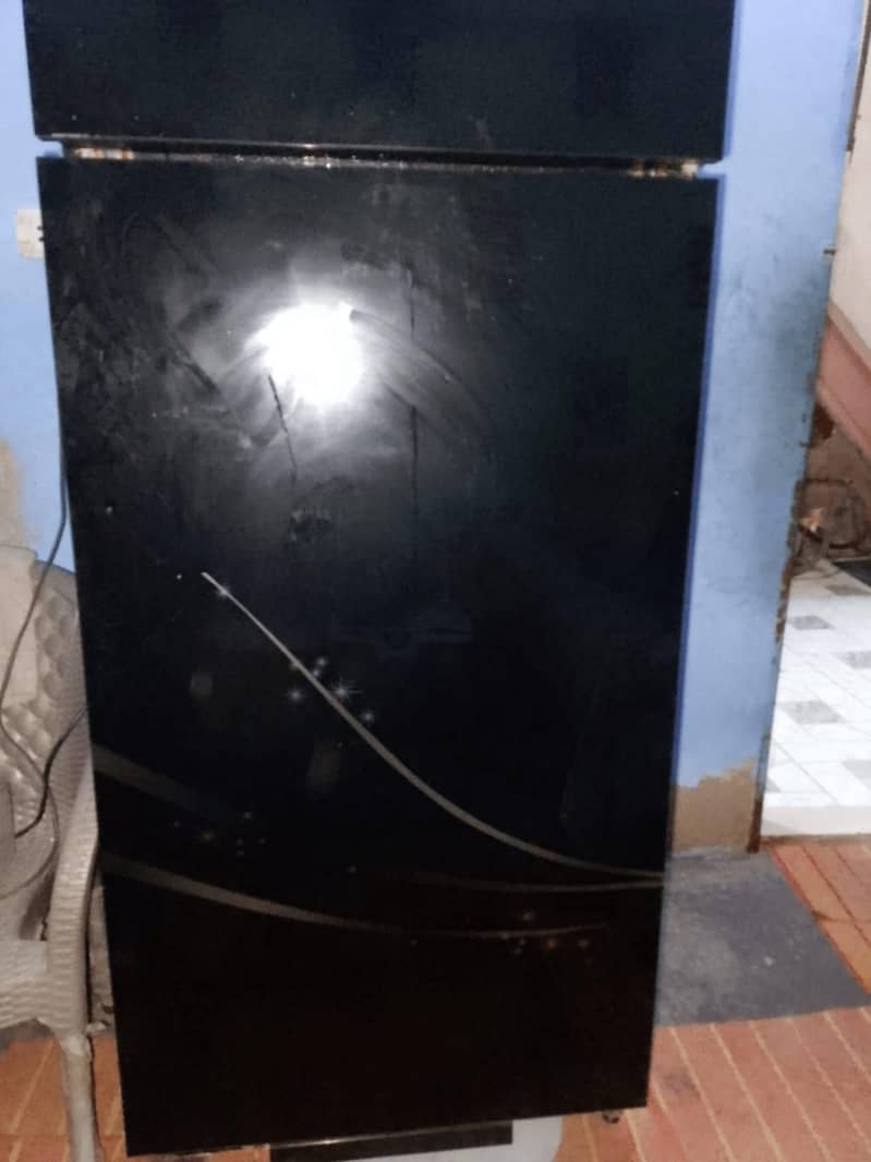 Refrigerator 0