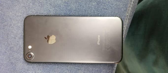 Apple iPhone 7