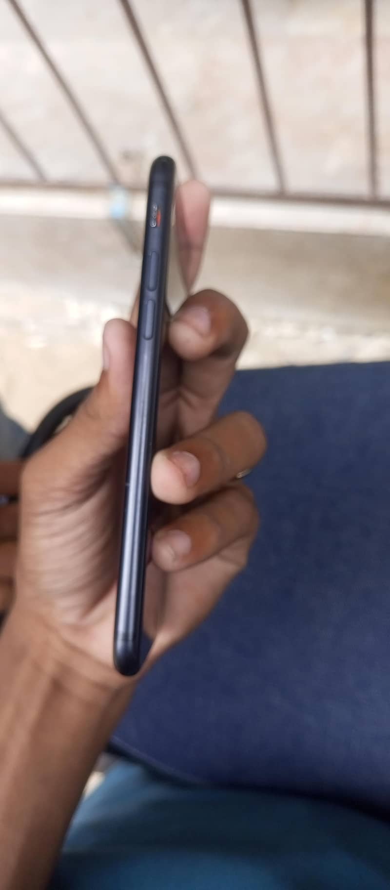 Apple iPhone 7 3
