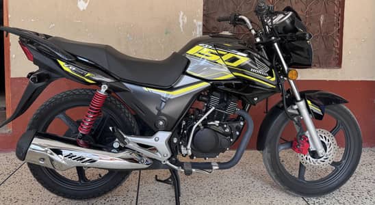 Honda CB 150F