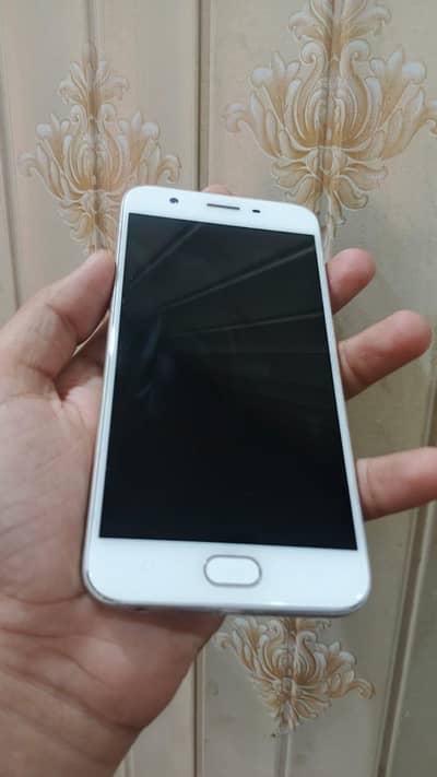 OPPO A57