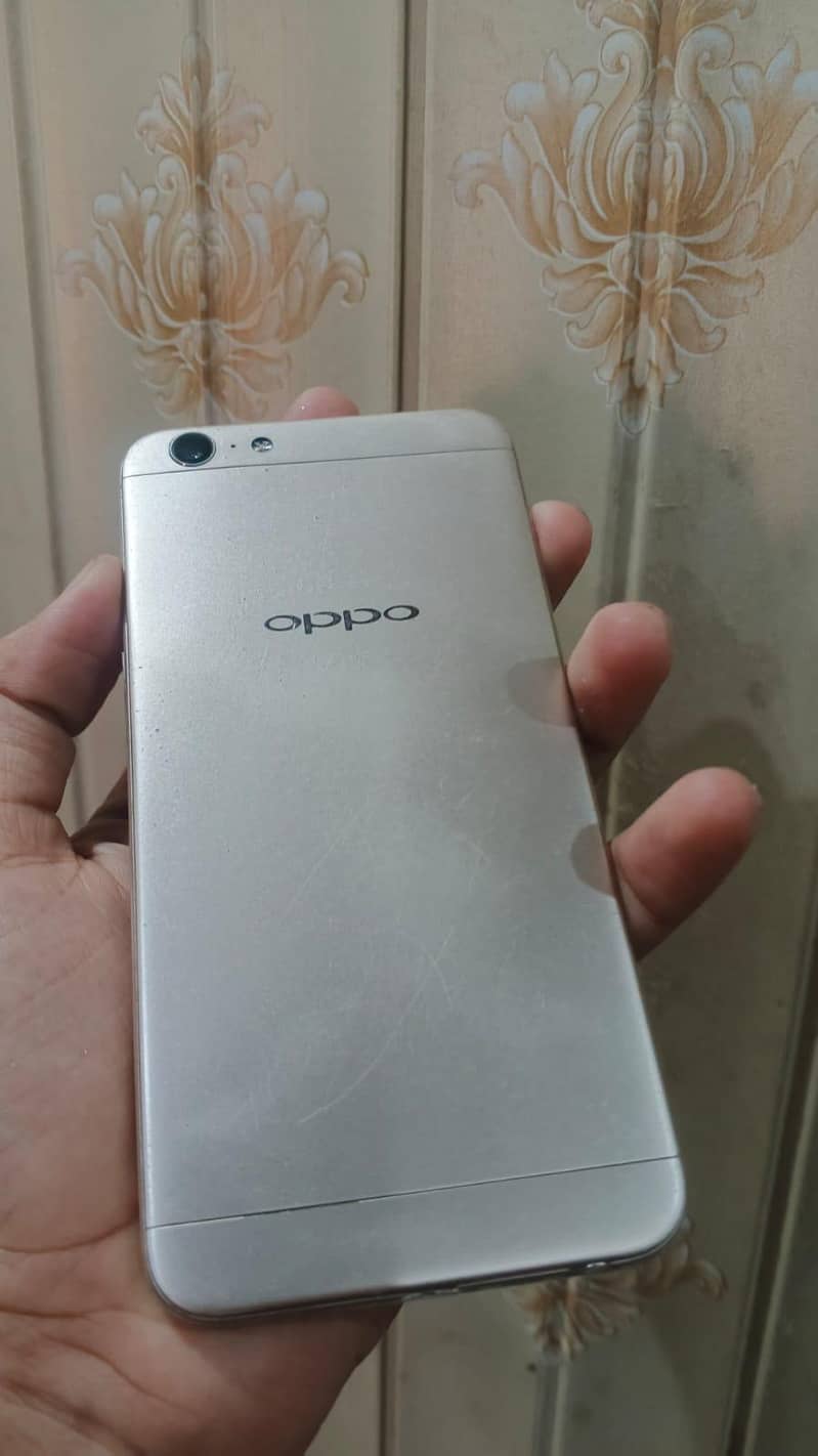 OPPO A57 2