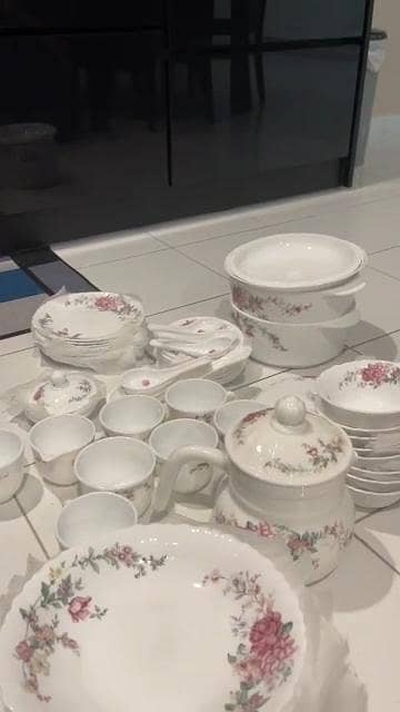 dinner set 3