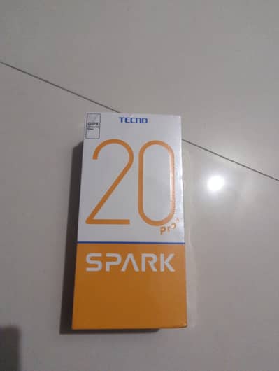 Tecno Spark 20 Pro Plus 8/256