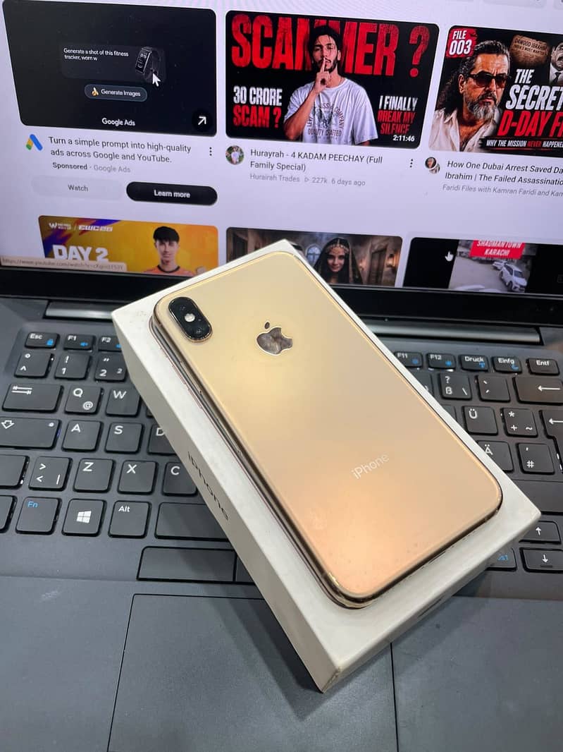 Apple iPhone XS 1