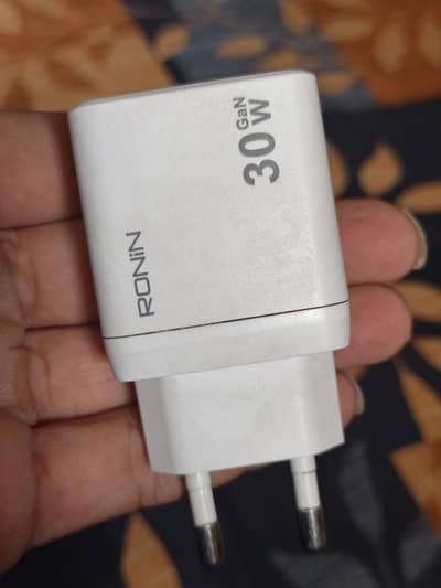 ronin FLUX CHARGER R-6030