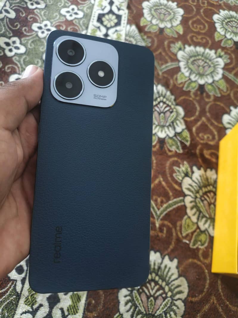 Realme C63 3