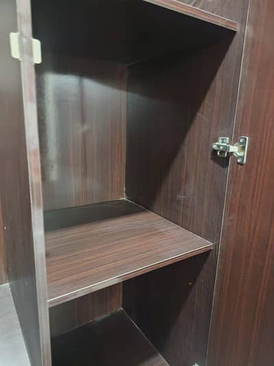 almari 2 door neat and clean 1.5 year used