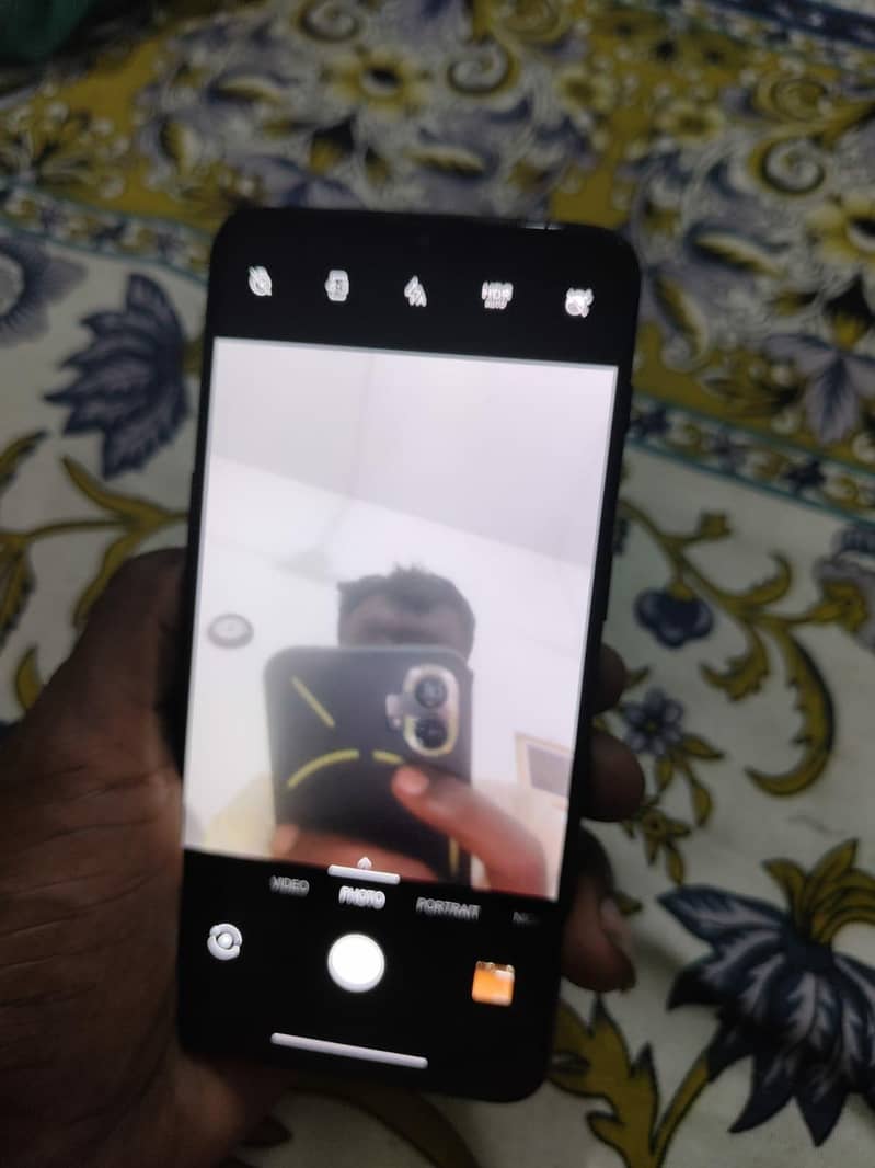 One Plus 6T 8