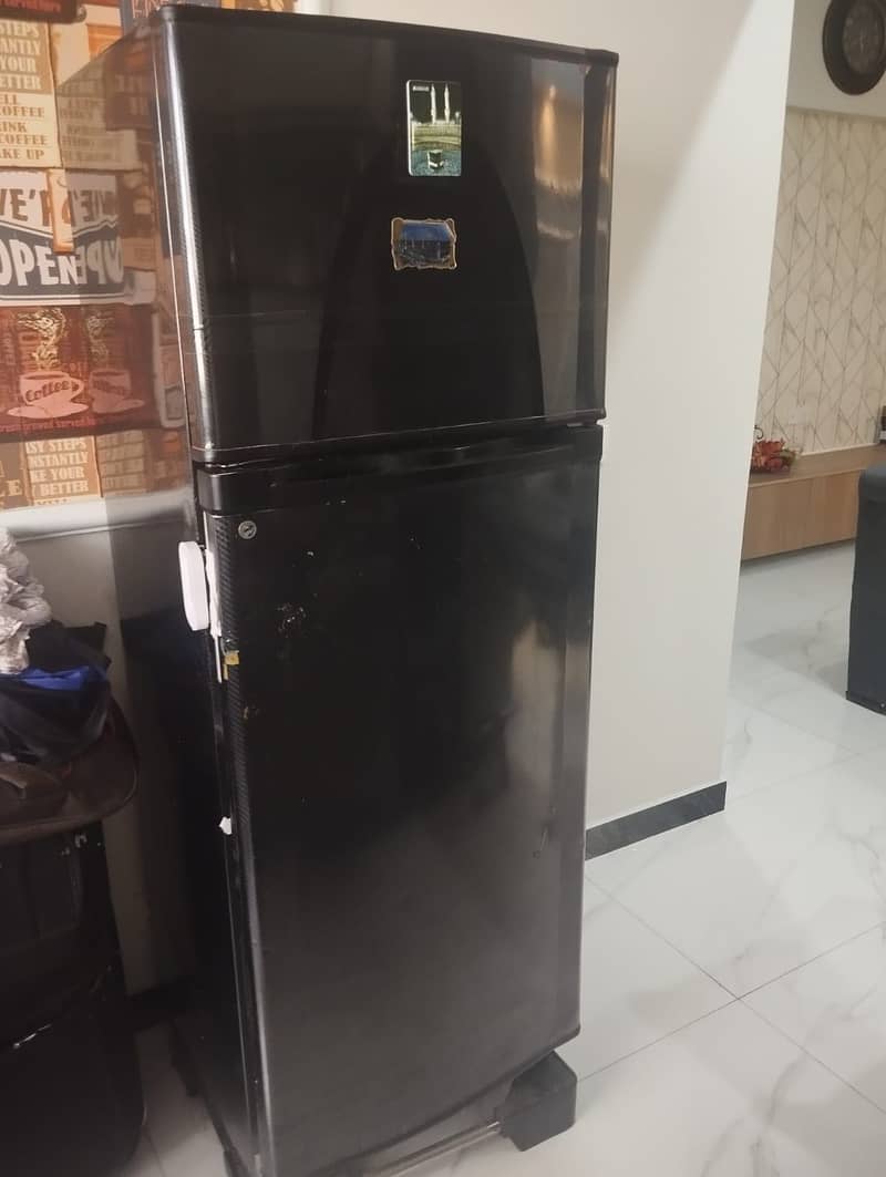 Dawlance Refrigerator 0