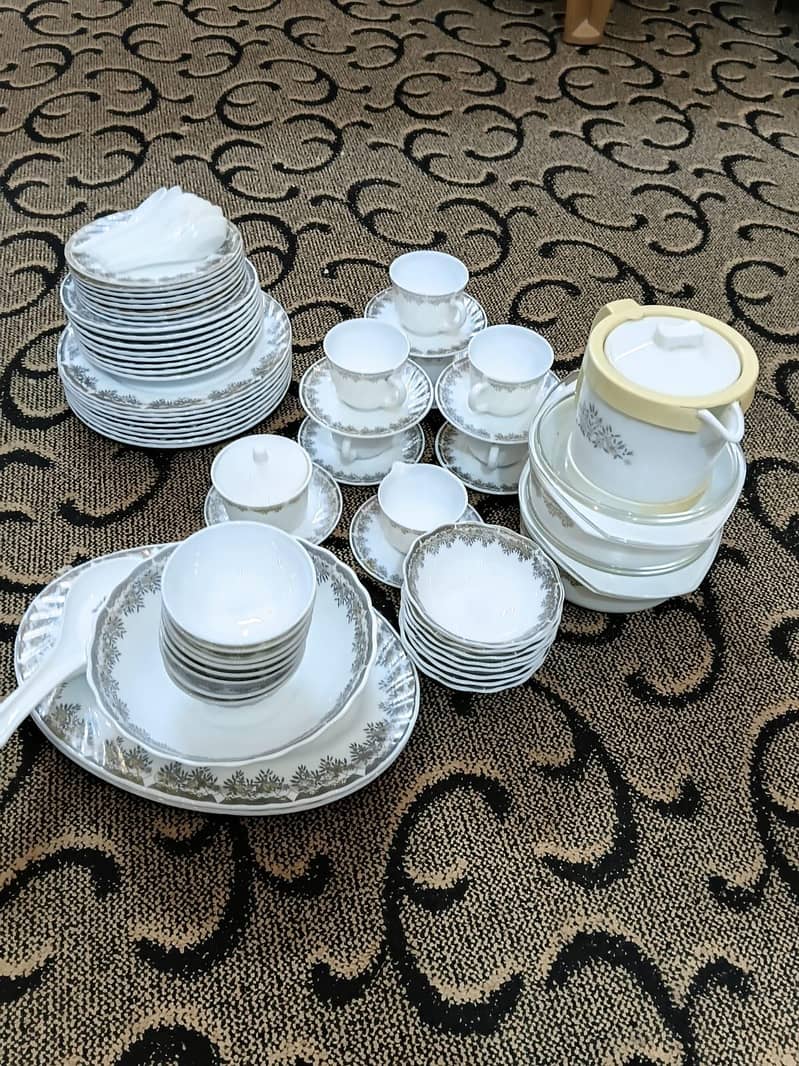 Crockery 0