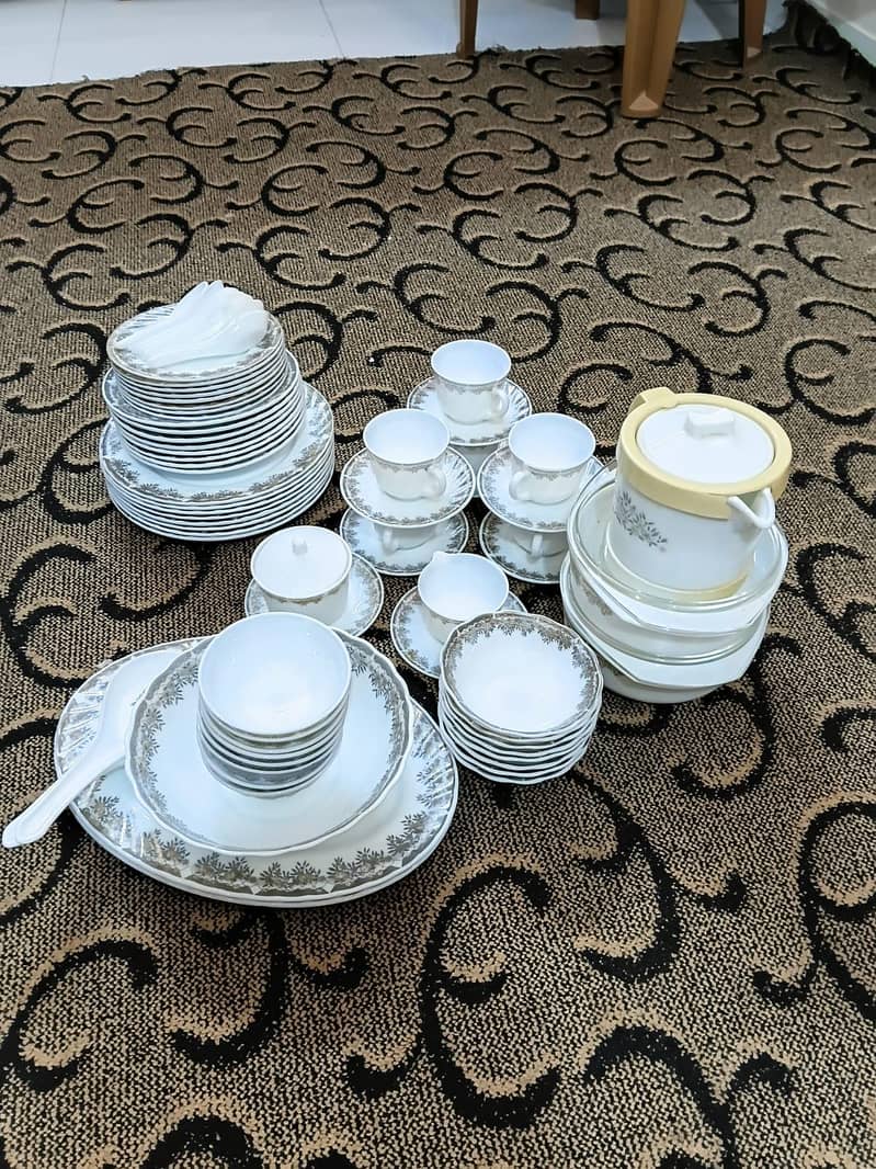 Crockery 1