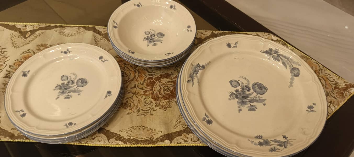 Dinner set 2