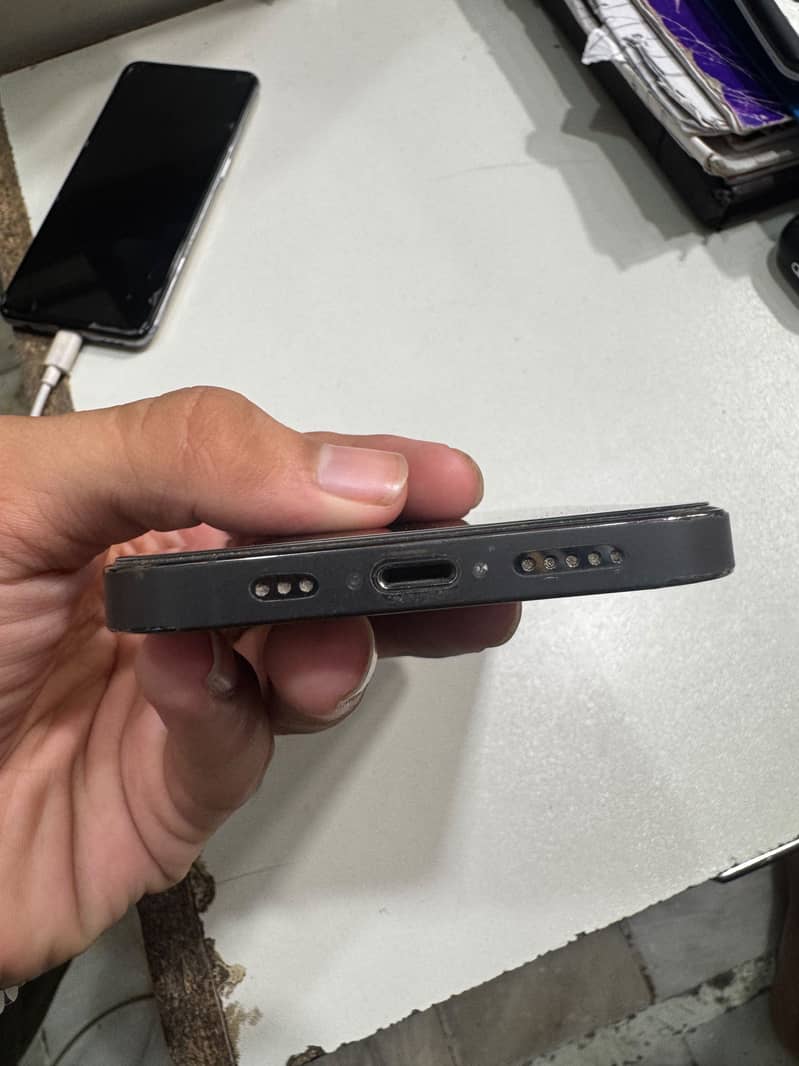 Apple iPhone 12 Pro 1