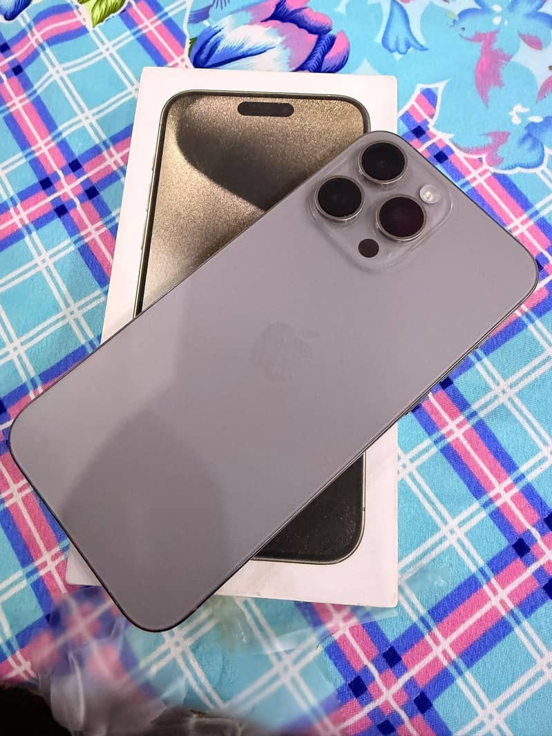 iphone 15pro max 1