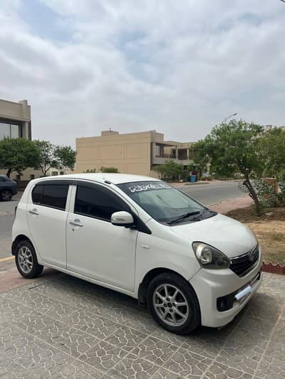 Daihatsu Mira 2014