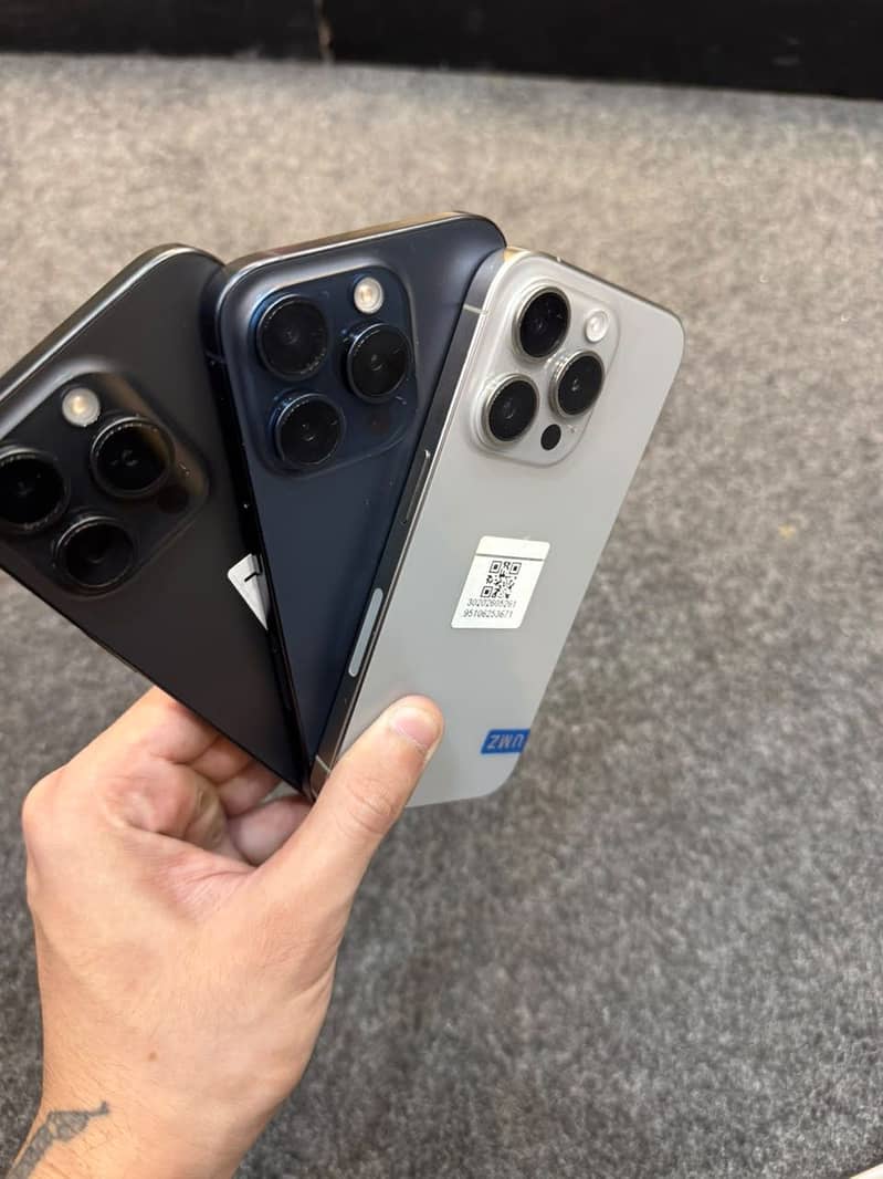 Apple iPhone 15 Pro 2