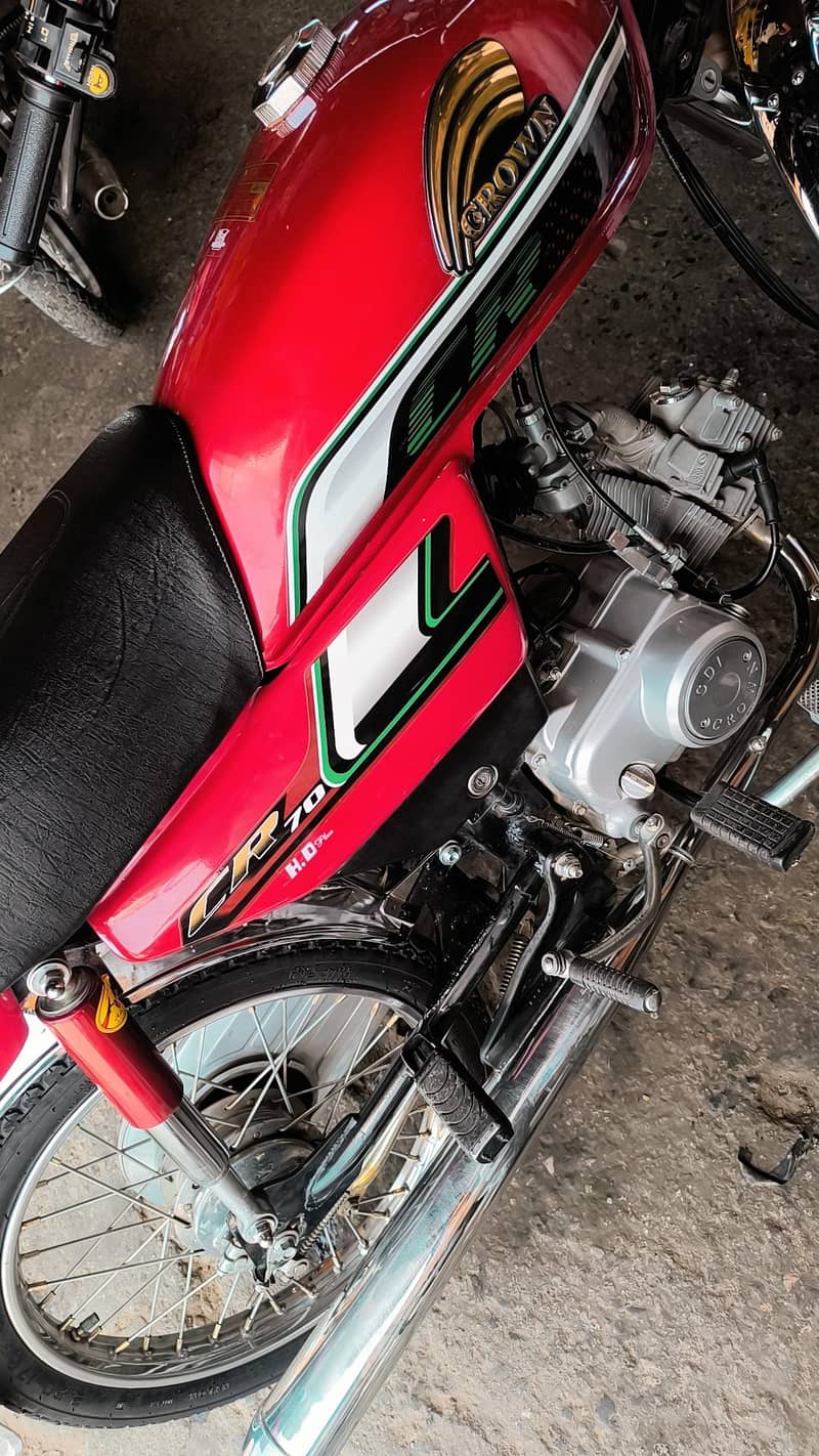 Crown HD plus 25 model 7000 driven 5
