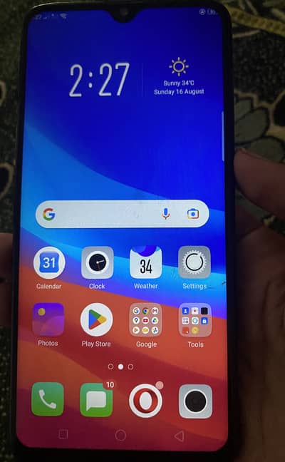 OPPO F9