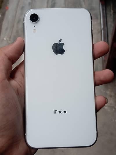 Apple iPhone XR