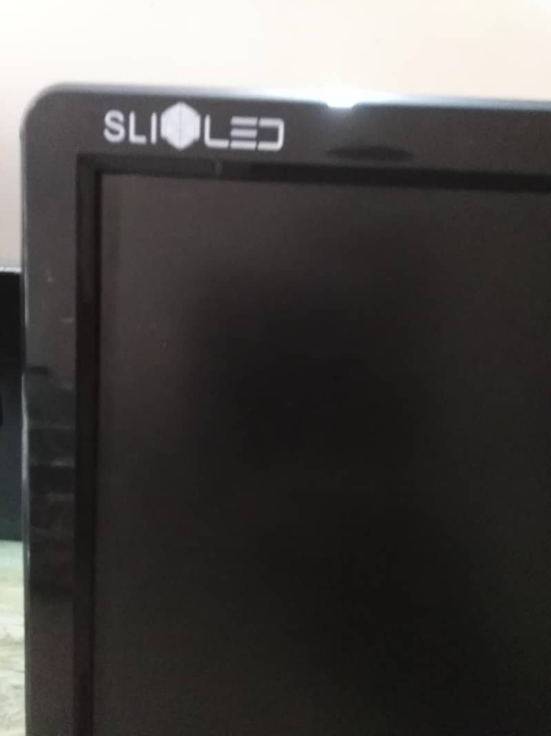 21 inch LED 0