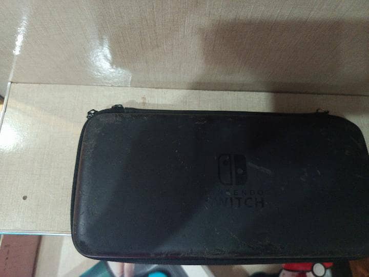 Nintendo switch 1 V2 4