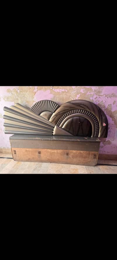 deco king size bed