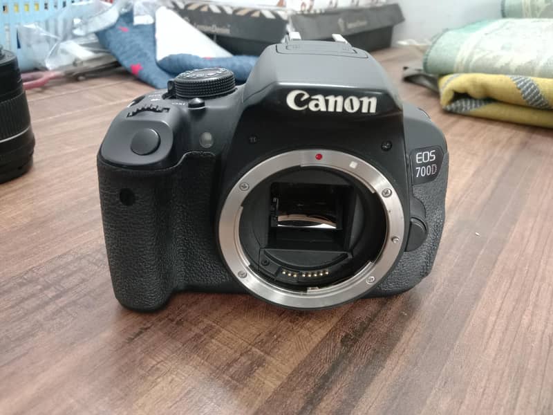 Canon eos 700D 1