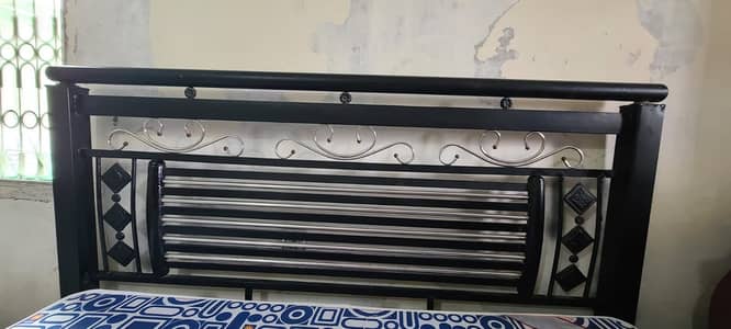 King Size bed